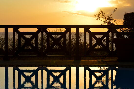 Spiegelbild bei Sonnenuntergang