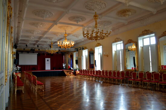 Prunksaal im Rathaus von Saint-Denis