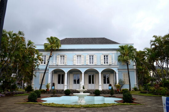Historische Villa in Saint-Denis