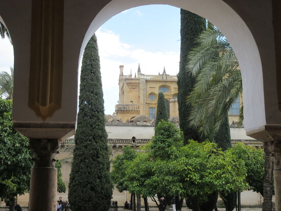 Blick auf die Moschee