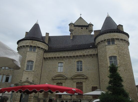 Marktstände vor dem Schloss