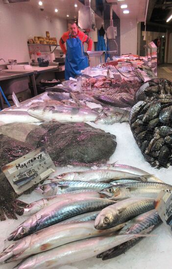 Grosses Fischangebot