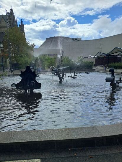 Tinguely Brunnen