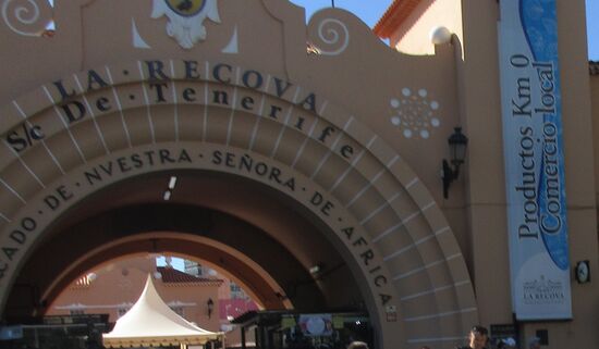 Der Eingang zum Markt