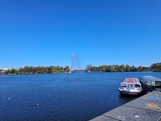 Die Wasserfontäne an der Binnenalster