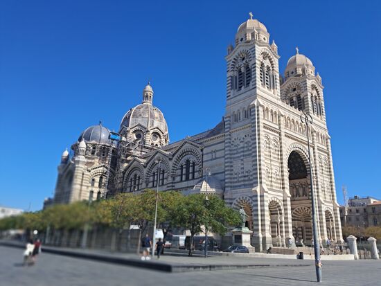 Die mächtige Kathedrale