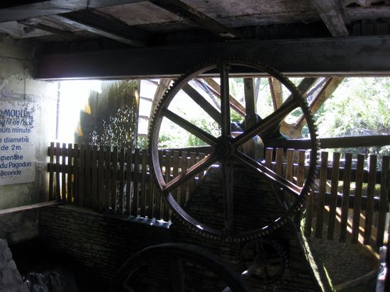 Schaufelrad in der Papierfabrik