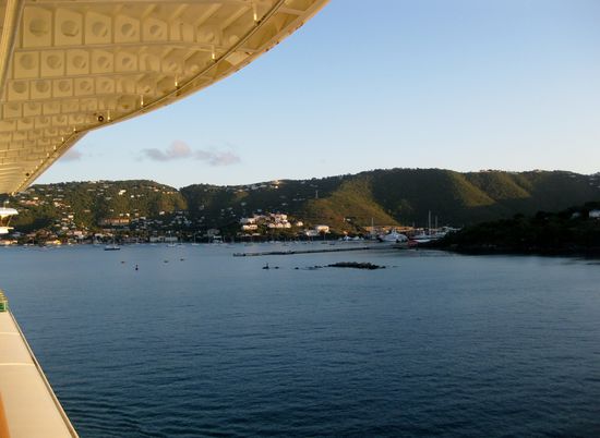 Wir nähern uns St. Thomas am frühen Morgen