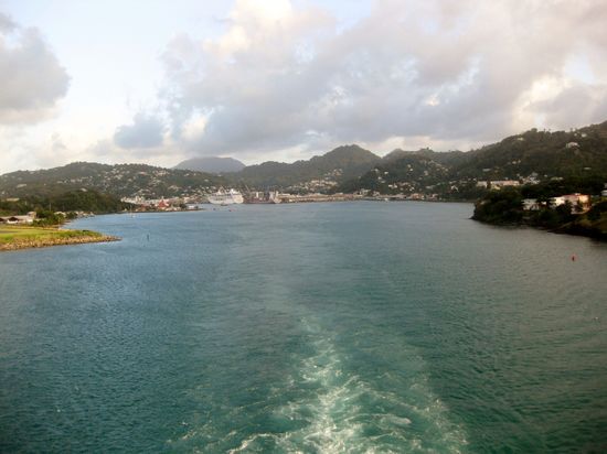 Bye, bye, Santa Lucia