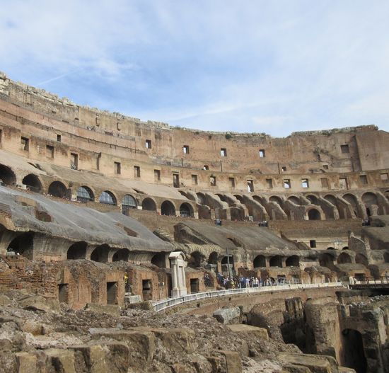 Im Colosseum