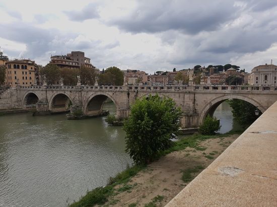 Ponte San Angelo