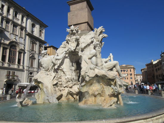 Fontana dei Quattro Fiumi mit Obelisk