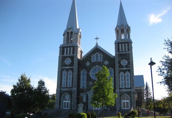 Kirche "Saints Pierre-et-Paul"