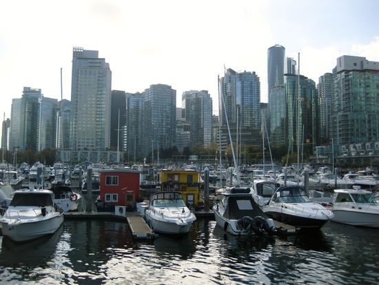 Yachthafen und Downtown