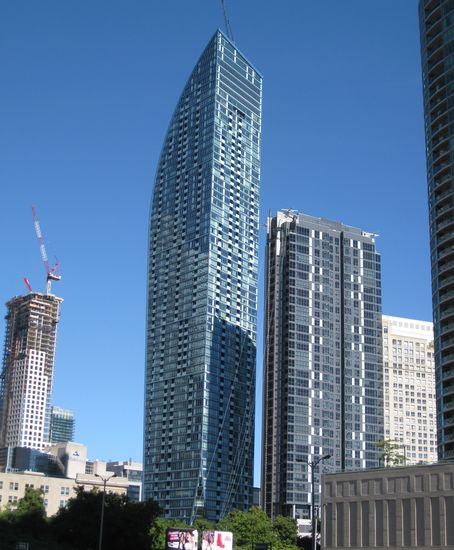 L-Tower von DAniel Libeskind