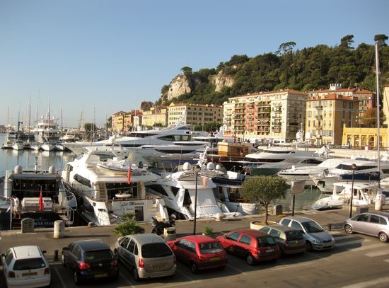 Am alten Hafen in Nizza