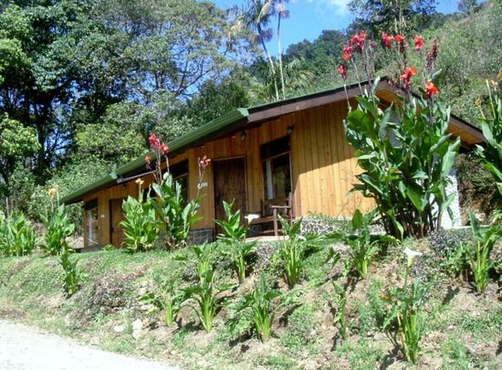 Bungalows der Savegre Lodge