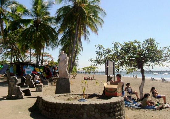 Am Strand in Puntarenas