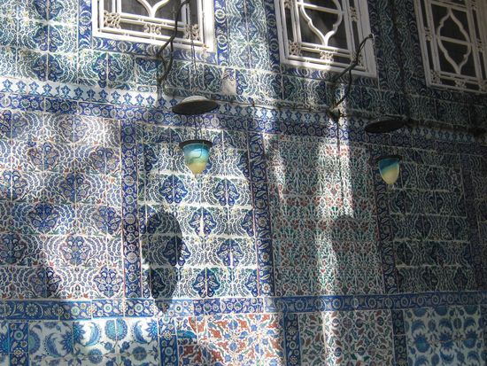 Fliesen an der Moschee