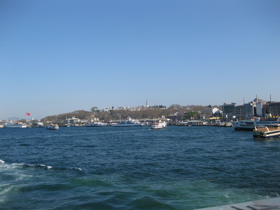 Fähre zum Asiatischen Teil