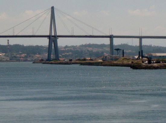 Brücke "Edgar Cordoso"