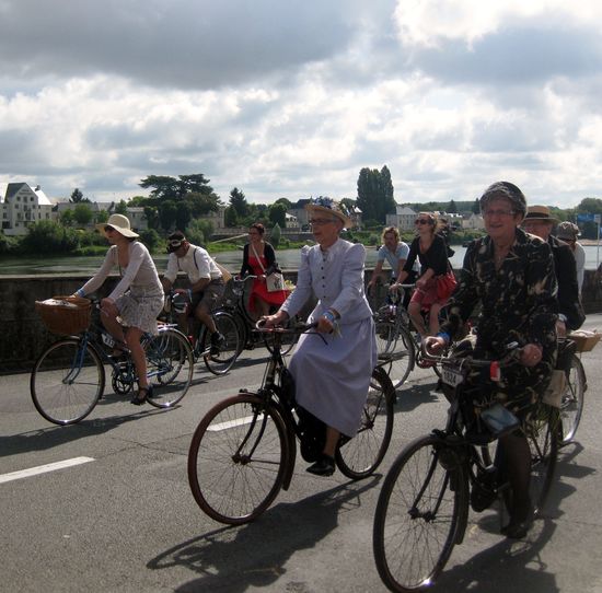 Les Dames im Stil der Zeit...