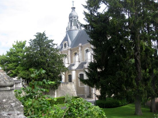 Kirche St. Vincent de Paul