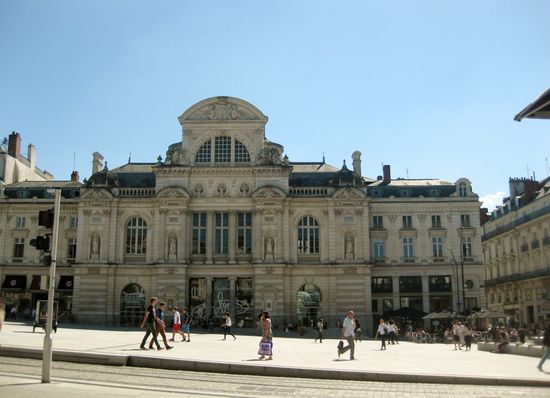 Theater am Place du Ralliement