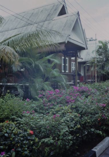 Karyaneka - Handicraft Centre