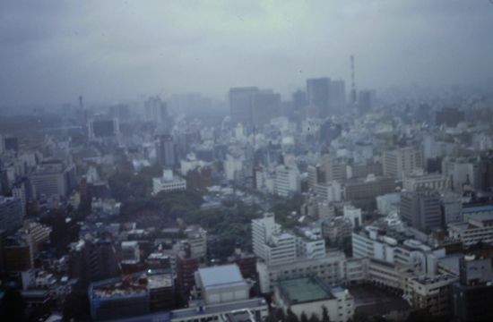 Blick vom Tokyo Tower bei Regen