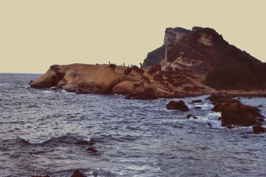 Felsformation im Meer