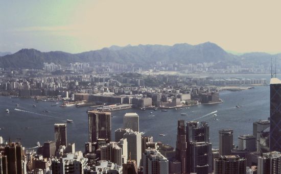 Blick vom Victoria Peak auf Kowloon