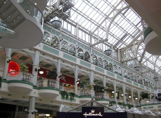 In der Powercourts Mall