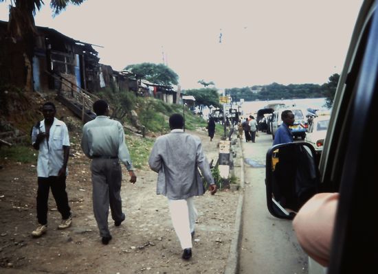 Warten auf die Fähre
