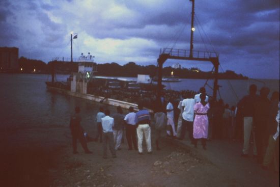 Abends auf der Fähre