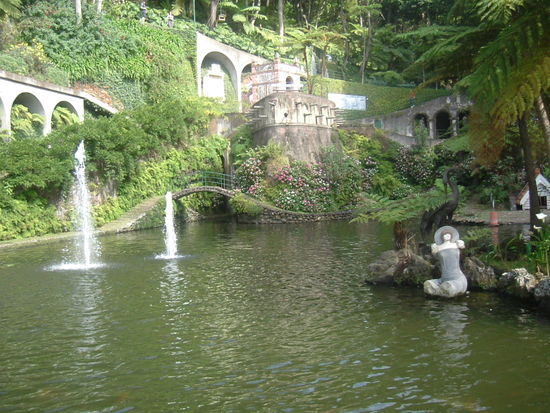 Teich mit Miniaturfestung
