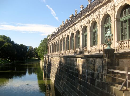 Zwingergraben und Langgalerie