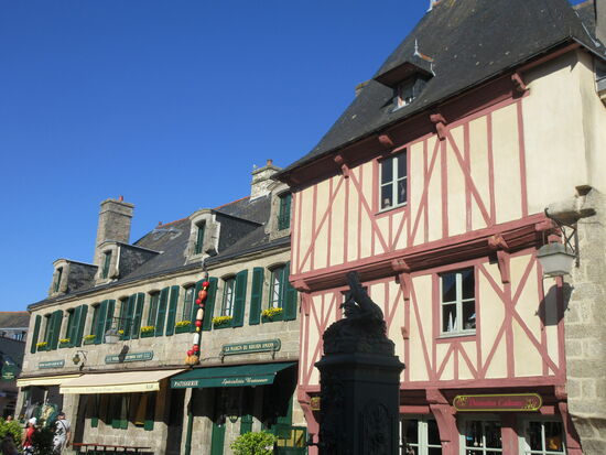 Schöne Häuser in der Ville Close