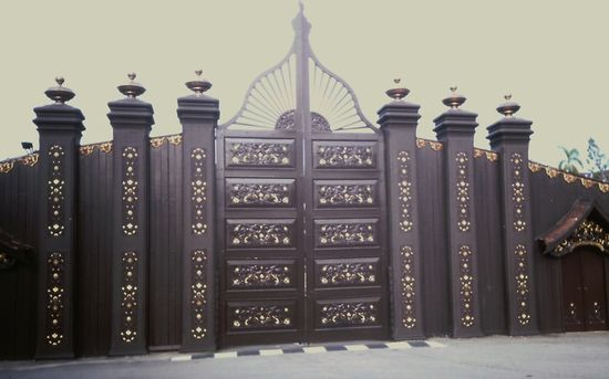 Eingang zum Istana Belai Basar Palast