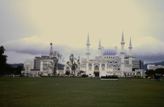 Sttatsmoschee Sultan Ahmad Sha