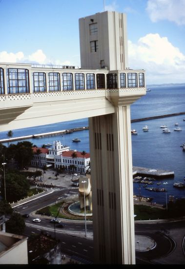 Elevador in die Unterstadt