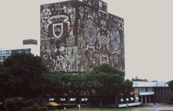 Die bekannte Universität