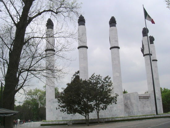 Monumento a los Ninos Hereos