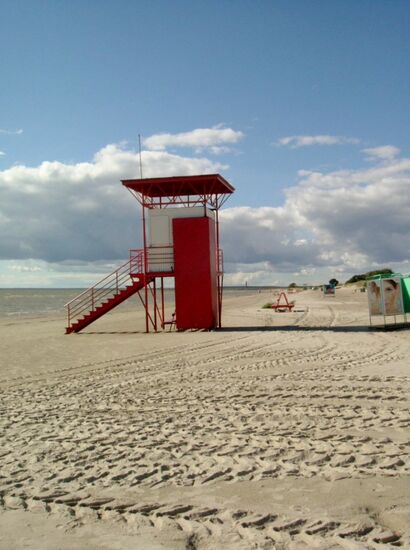 Der kilometerlange Strand