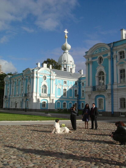 Hochzeit an der Smolny Kirche