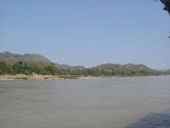 Flusslandschaft am Mekong