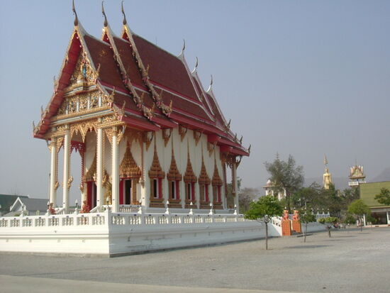 Wat Khao Toi