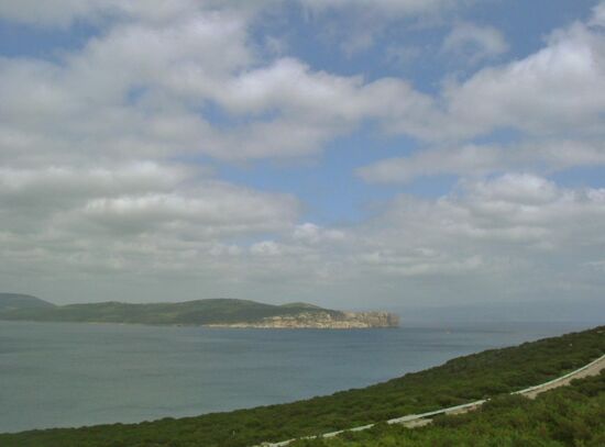 Blick auf Cabo Caccio