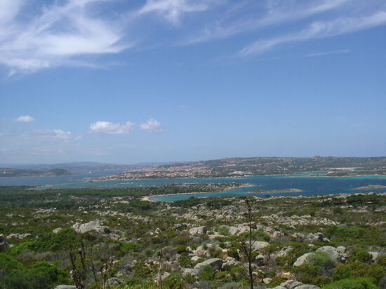 Blick auf Maddalena von Caprera
