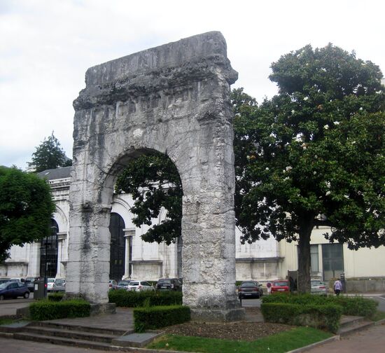 Arc de Campanus